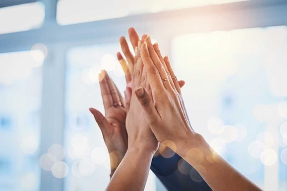 The 9 Core Traits of High-Performing Companies Why Some Companies Outperform - Banner