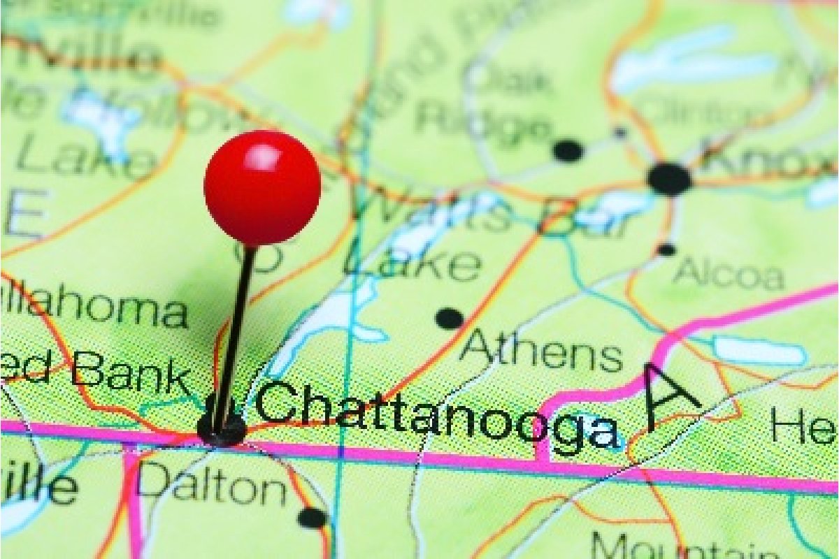 Come Early and Stay Late! Visitors Guide to the Scenic City Banner